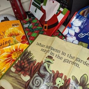 SHOPPING BAGS /GIFT BAGS